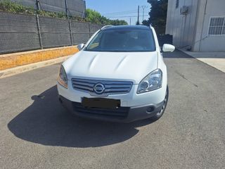 Nissan Qashqai+2 2010
