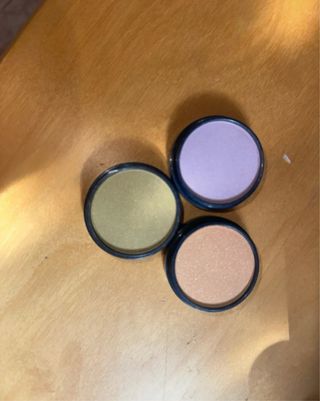 3 Sombras ojos Dékade - Beige, Morado y Verde oliv