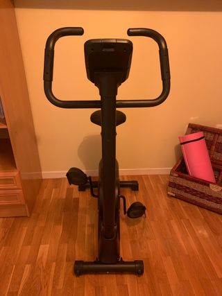 Bicicleta estática, en muy buen estado.