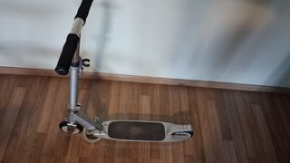 Bicicleta infantil 20" + patinete de regalo 