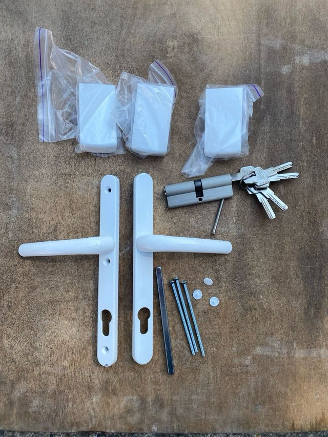 Puerta PVC blanca 795x2090mm