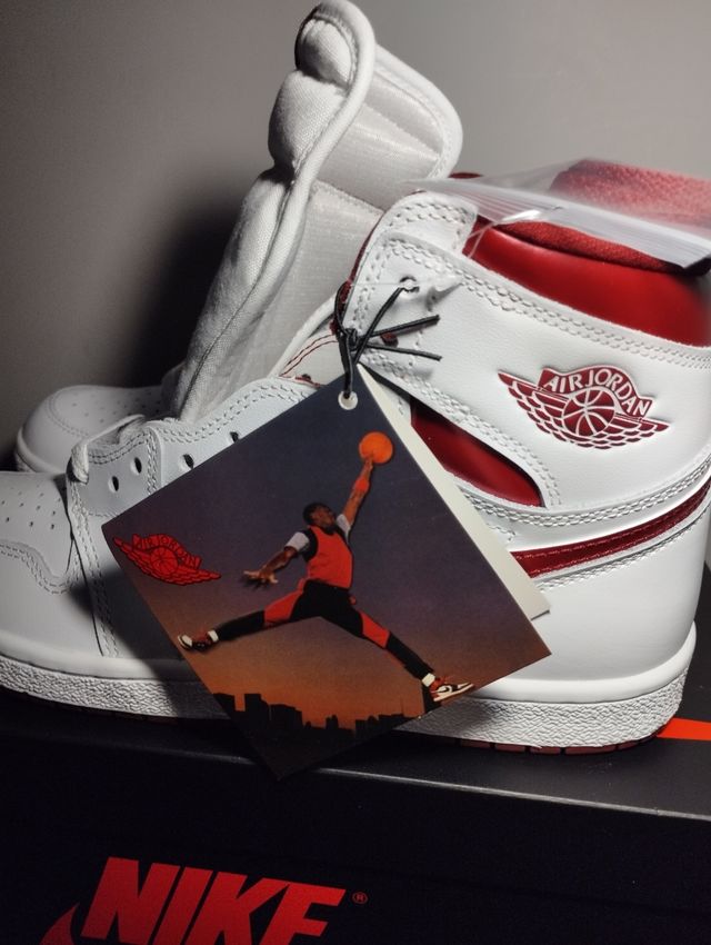 Air Jordan 1 High '85