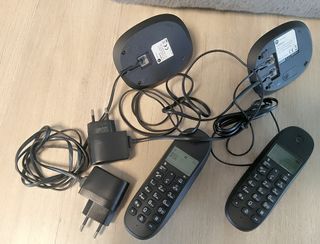 2 Tel. inalámbricos Motorola C1002LB+