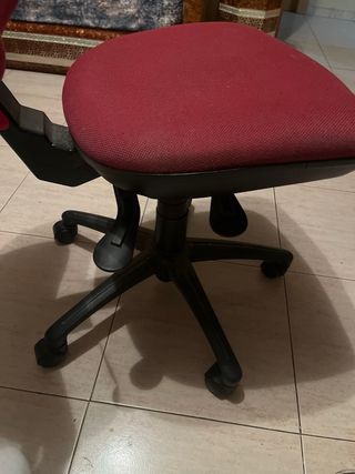 Silla de oficina roja
