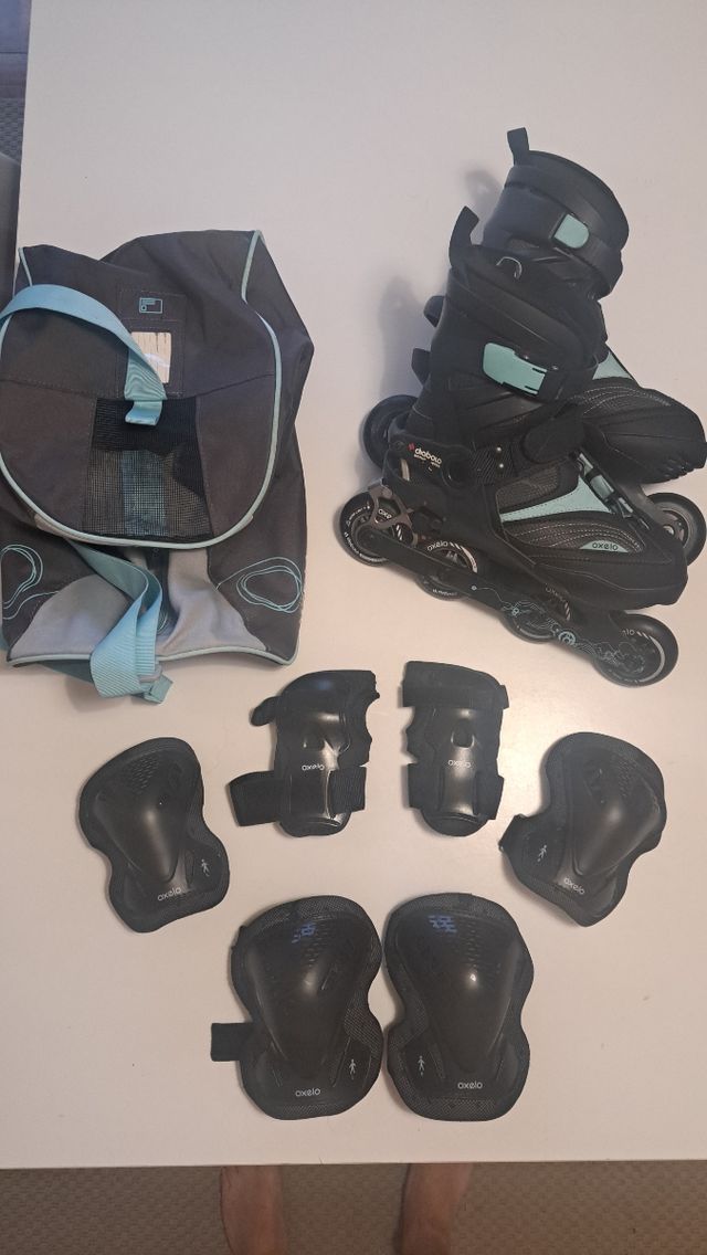 Patines (Talla  41) + Protecciones + Bolsa Oxelo