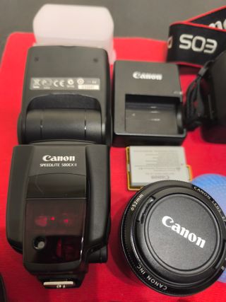 Canon EOS 1000D + accesorios