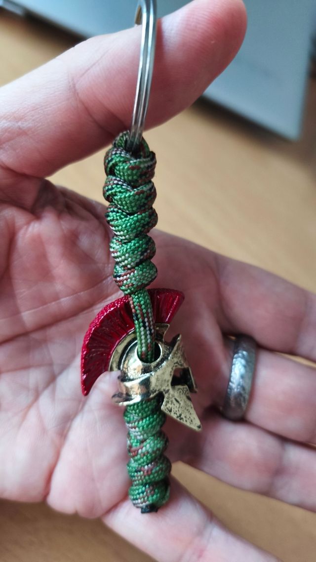 Llavero casco Espartano