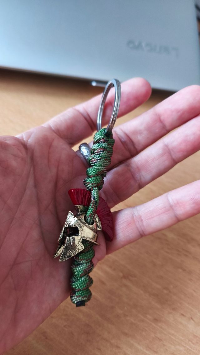 Llavero casco Espartano