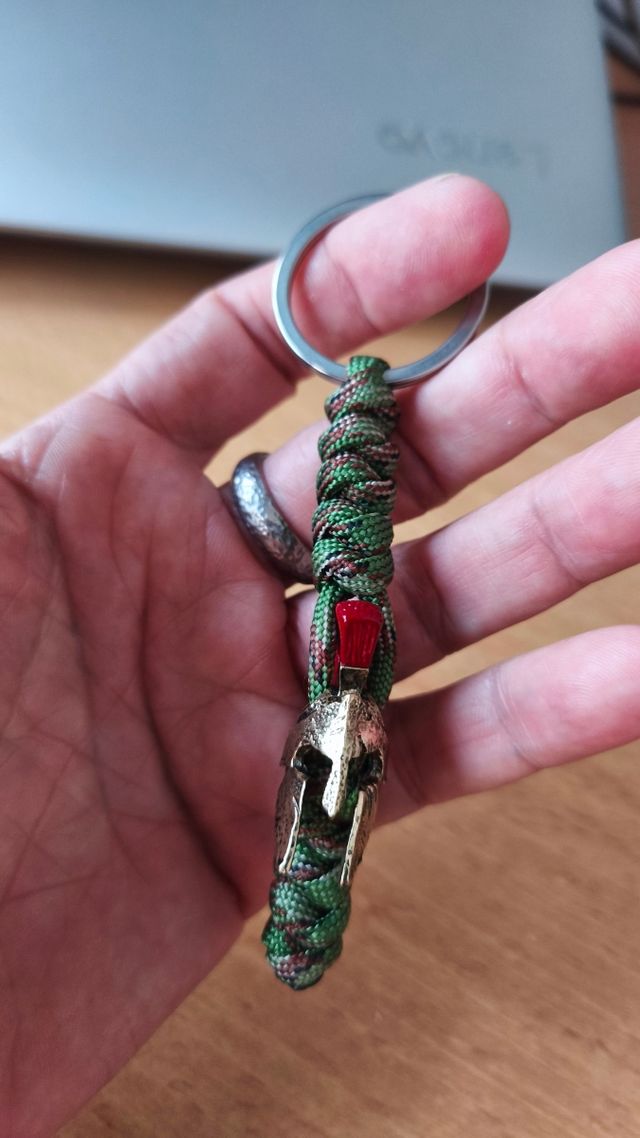 Llavero casco Espartano