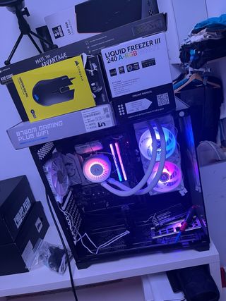 PC Gamer RGB -Componentes MSI, Corsair, Arctic