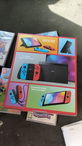 Nintendo Switch - Azul y Rojo