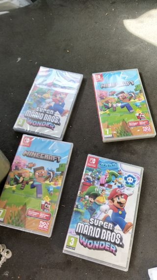 Nintendo Switch - Azul y Rojo