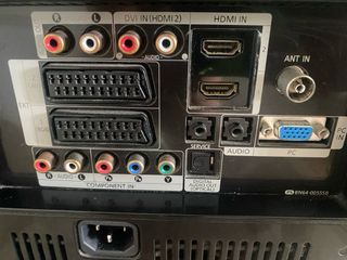 TV Samsung 32" Negro