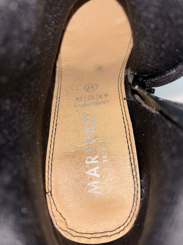 Botas pretas Marypaz c/ salto de madeira