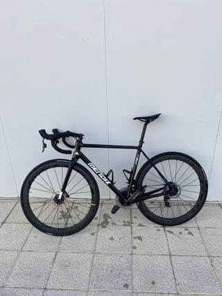  Mendiz F8 SL