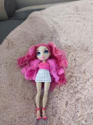 Muñeca Rainbow Novedades-Vestido Rosa