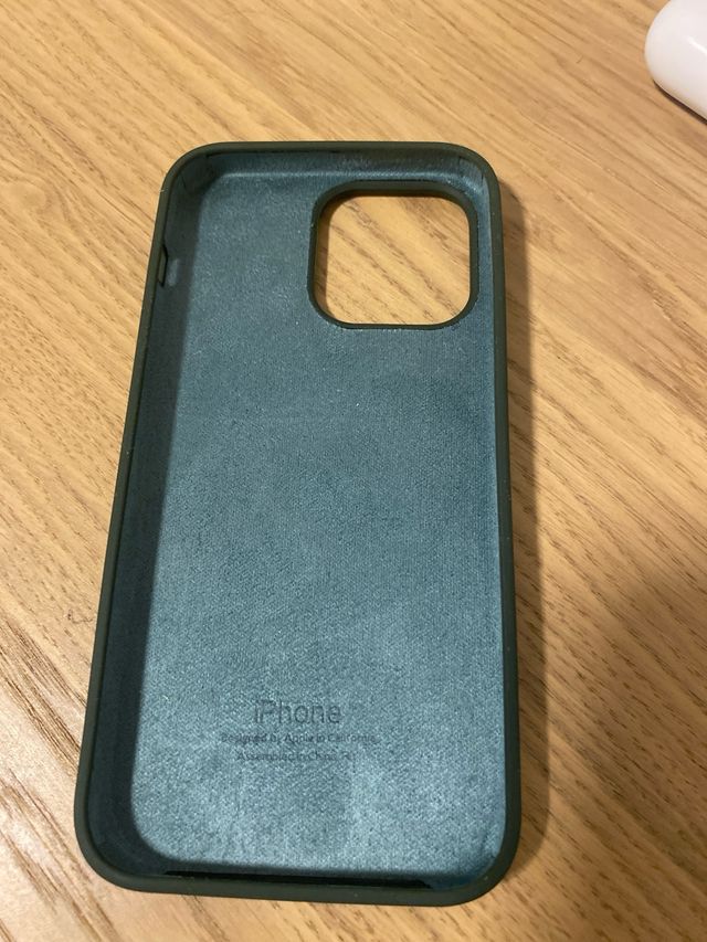 Capa Silicone iPhone 14 Plus/Pro Max - Verde