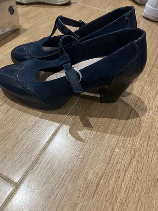 Tacones Tamaris azul marino
