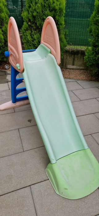 Scivolo bambini Feber con possibilità di acqua fun