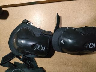 Rodilleras, coderas y guantes Oxelo