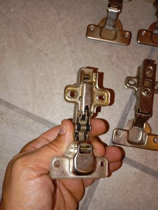 8 Bisagras para puerta cocina
