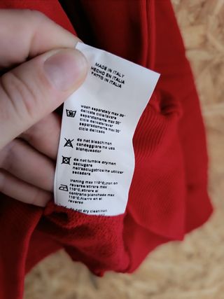 Sudadera Supreme roja