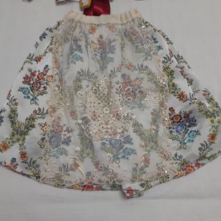 Traje regional valenciana niña