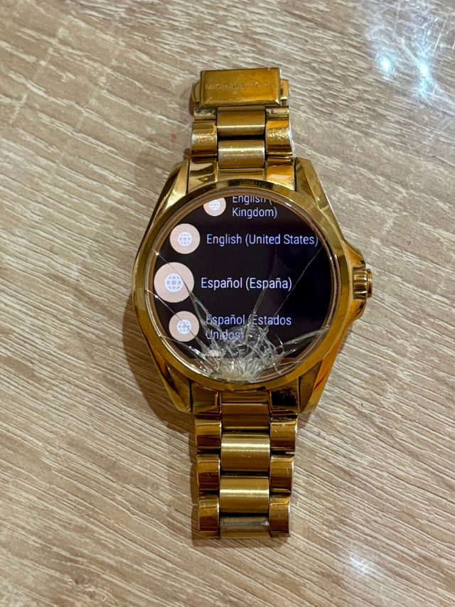Oferta hoy !!!Reloj smartwatch Michael Kors dorado