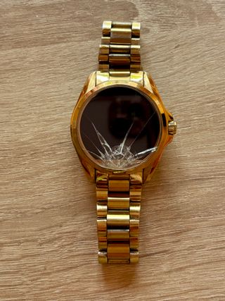 Oferta hoy !!!Reloj smartwatch Michael Kors dorado
