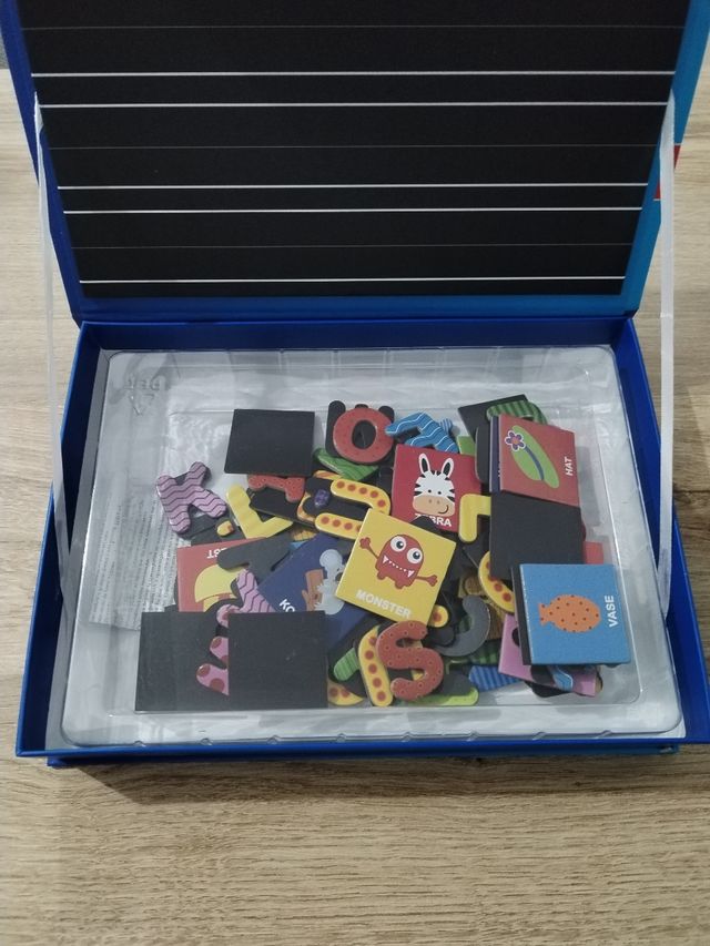 Juego de letras magnéticas