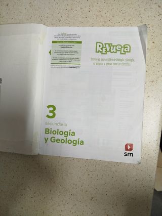 Biología y Geología. 3 Secundaria. Revuela