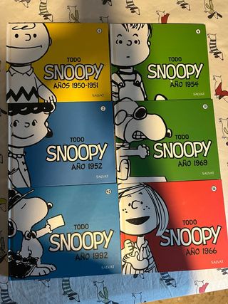 libro/comic snoopy
