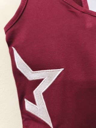 Top Beerbroclub granate - nuevo. Sin estrenar