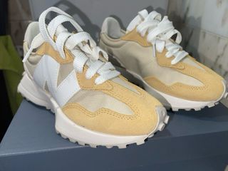 Zapatillas New Balance 37 Beige