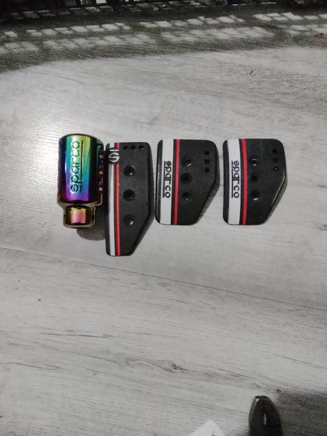 Sparco: Pomo palanca + Pedales