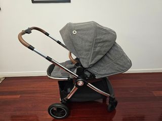 Carrinho MaxiCosi Adorra Versao LUXE + Alcofa Oria