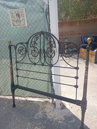Testiera in ferro battuto Art Nouveau del XIX secolo 