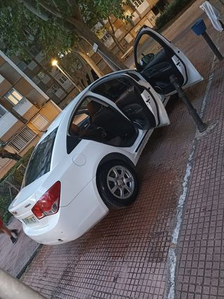 Chevrolet Cruze 2012