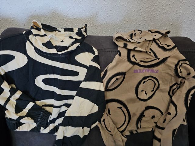 2 Sudaderas niña estampadas.
Precio TOTAL