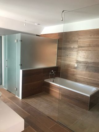 se realizan reformas en cocinas, baños...