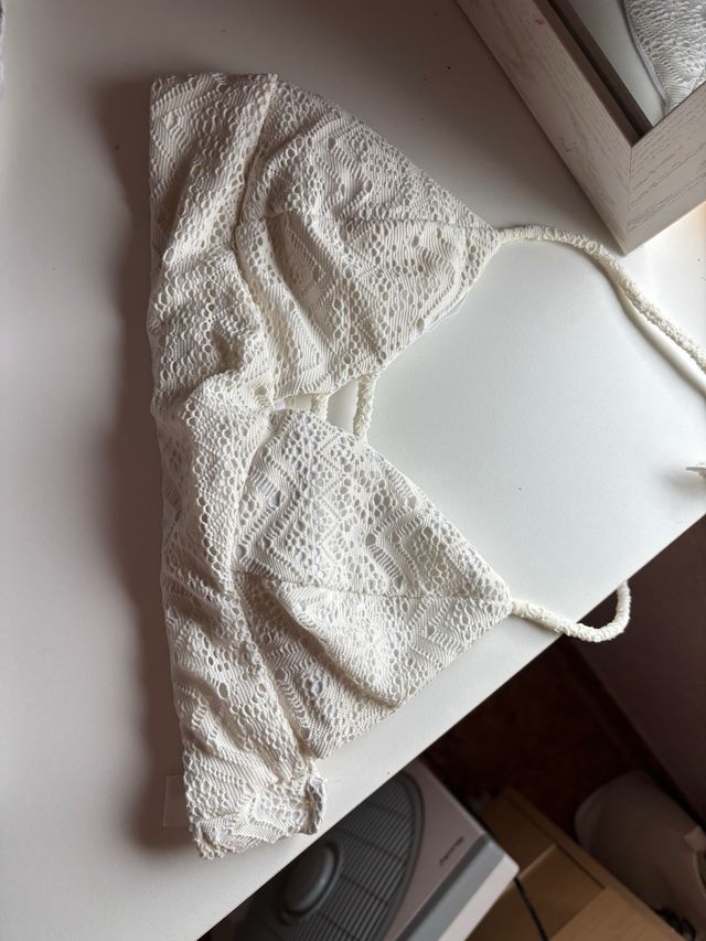 Bikini blanco de encaje