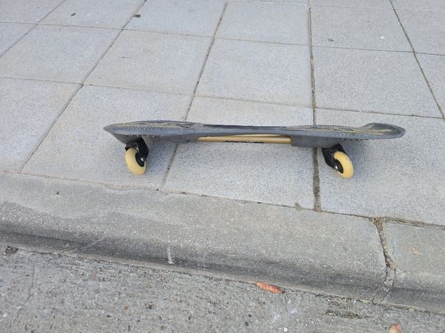 Waveboard - Monopatín de 2 ruedas