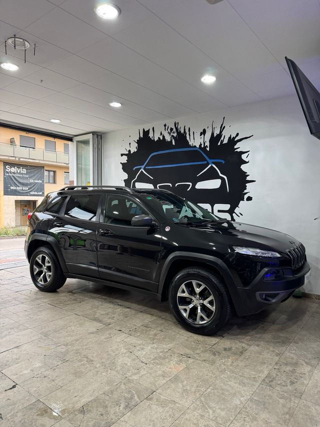 JEEP CHEROKEE 3.2 🔵🟢 TRAILHAWK 271cv 108000km