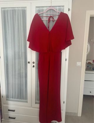 Mono rojo Zara eventos - capa espalda