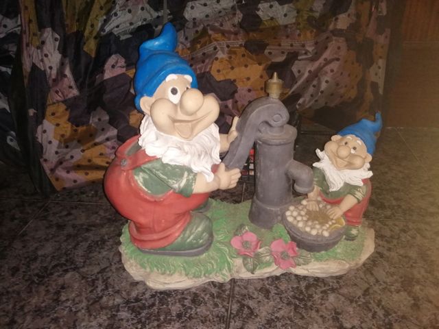 2 Gnomos Jardín - Fuente