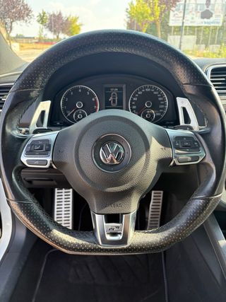 Volkswagen Scirocco 2.0 tsi Dsg