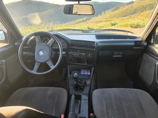 BMW E30 320i 1990 - Manual