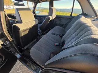 BMW E30 320i 1990 - Manual
