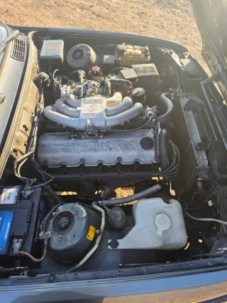 BMW E30 320i 1990 - Manual