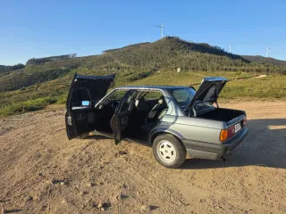 BMW E30 320i 1990 - Manual